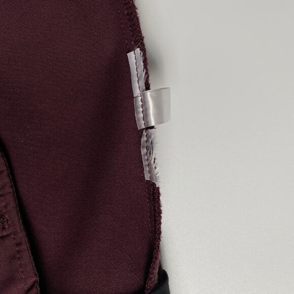 Ann Taylor Petite Ankle Pants Size 6P Burgundy Button Hem Slim Work Career - Picture 8 of 12